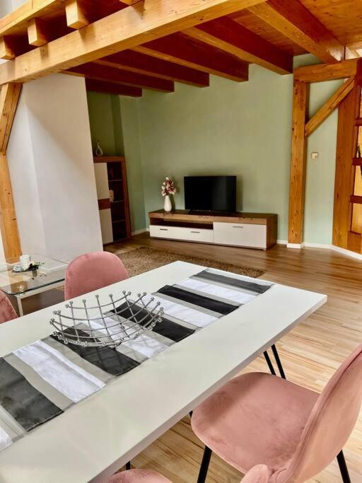 Wanderurlaub Mit Und Ohne Hund! Apartment Harra Luaran gambar